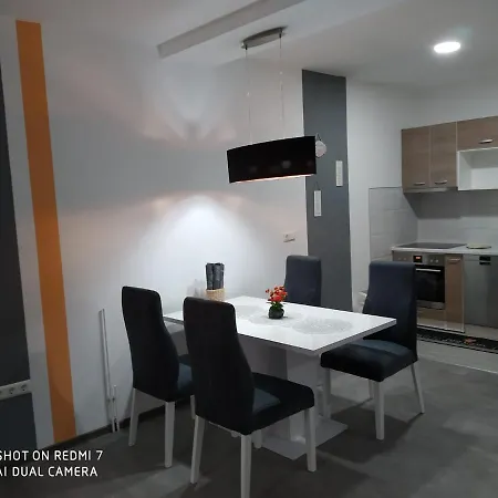 Apartamento Markaz 2 *