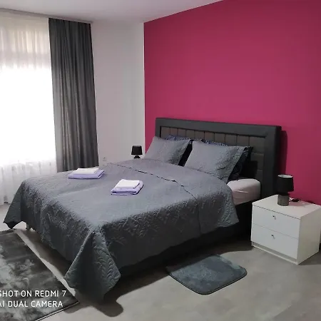 Markaz 2 Apartamento